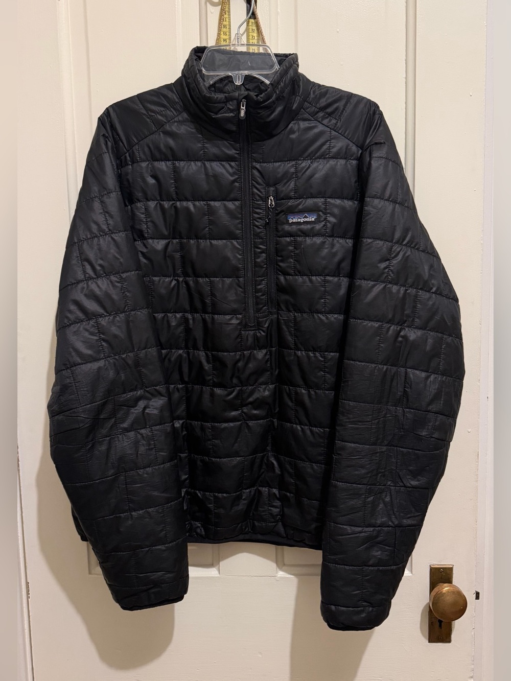 Patagonia Men’s Nano Puff Pullover Large Black Insulated Puffer Jacket